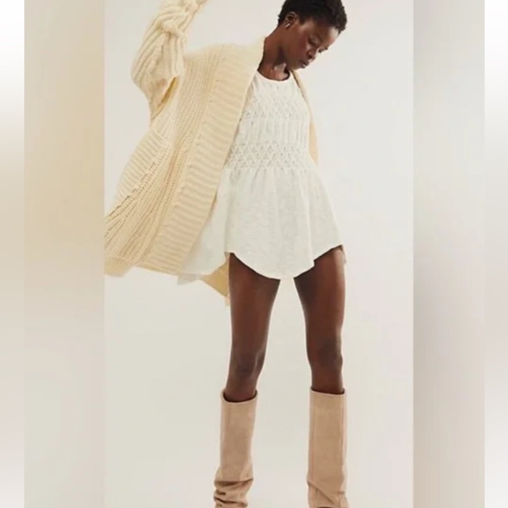 FREE PEOPLE MOVEMENT We The Free Snowbell Babydoll White Top Size XS/S NWT